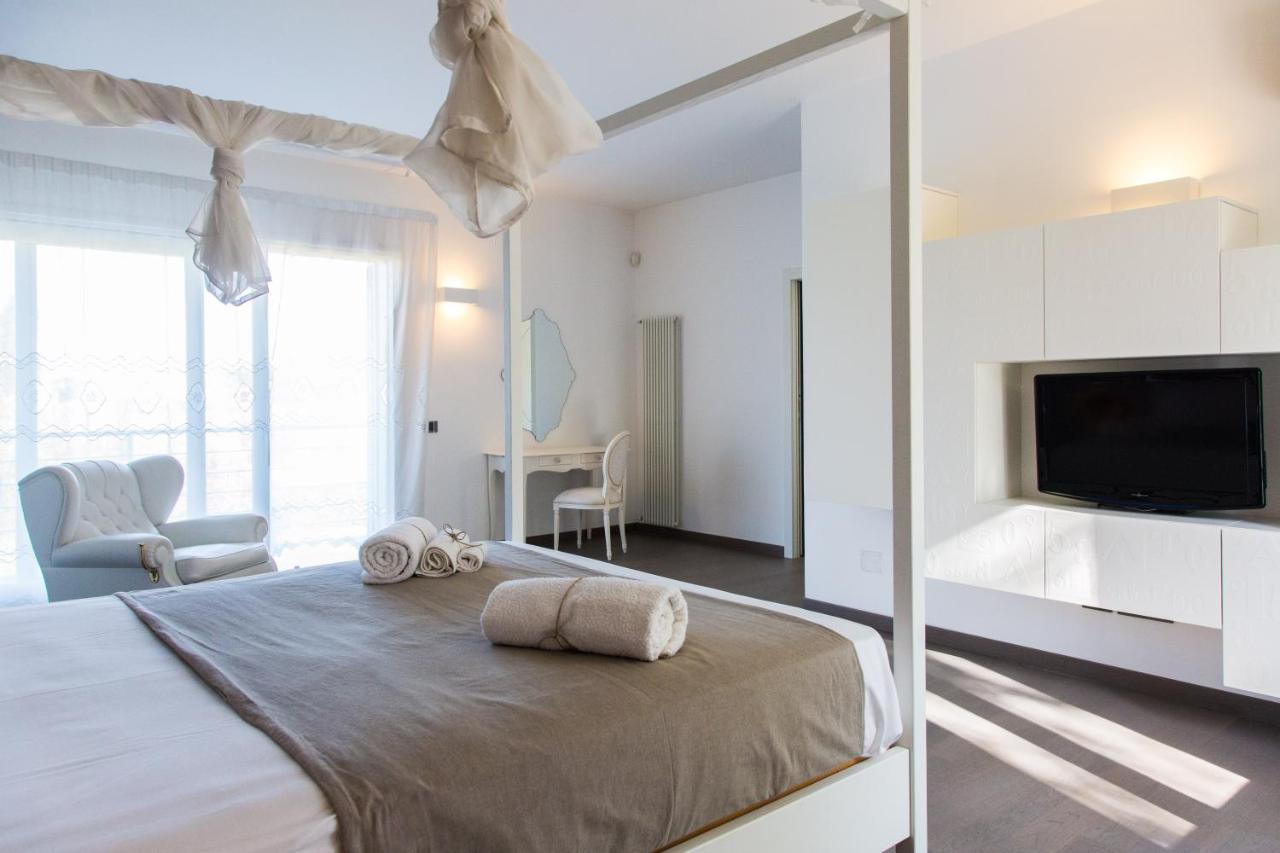 Luxury Villa Spa 몬델로 외부 사진
